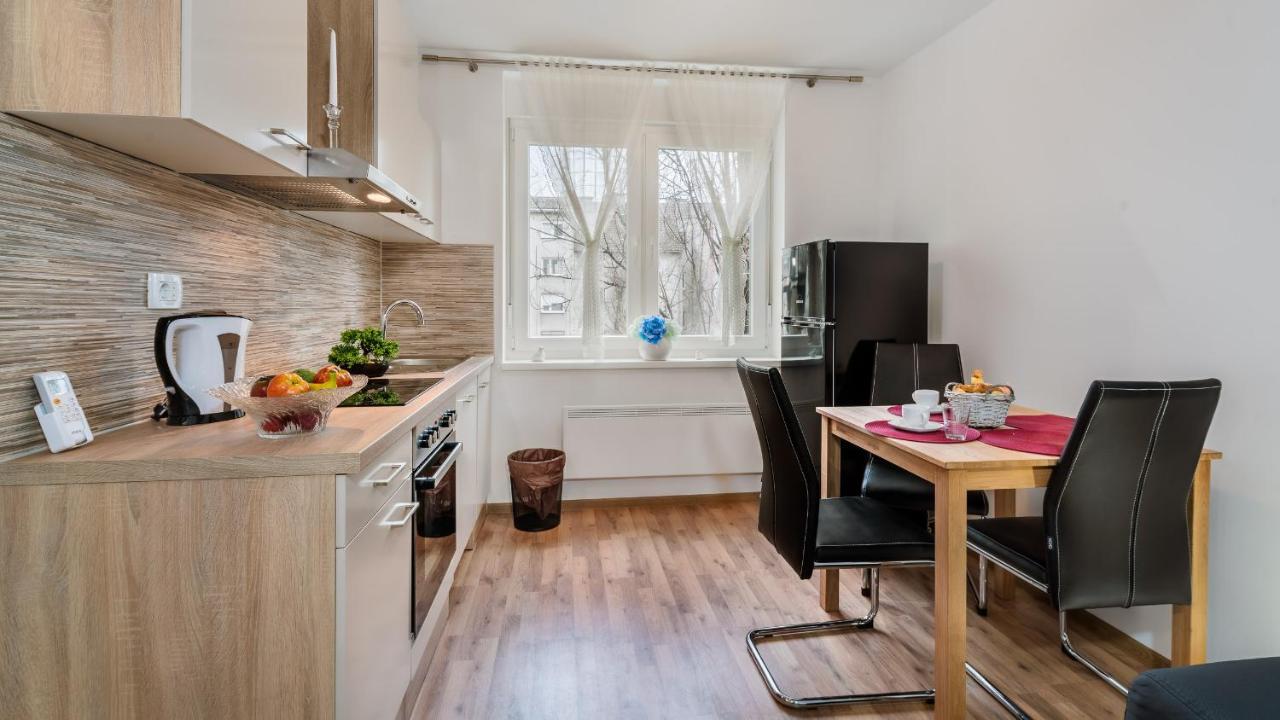 Apartment Krajinovic Zagreb Bagian luar foto